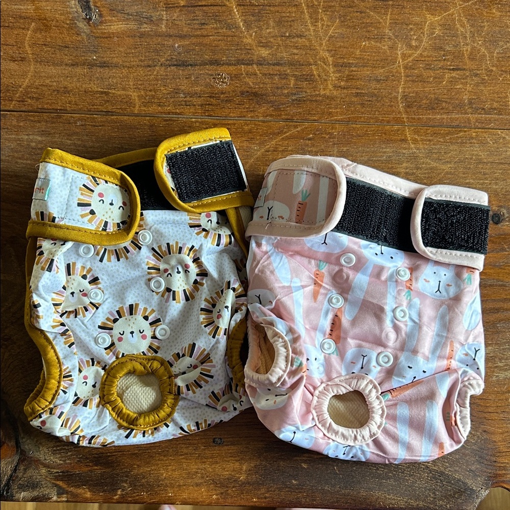 Adorable Lion and Bunny Print Reusable Dog Diapers